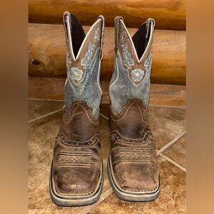 Women's Justin Boots